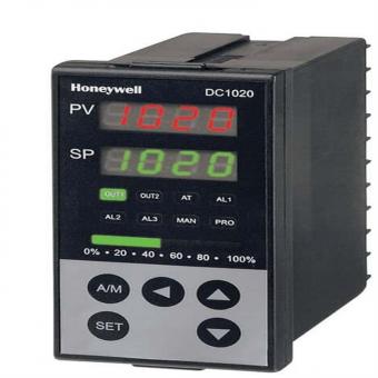 Temperature Controller by Honeywell - Model DC1020CT-111000-E